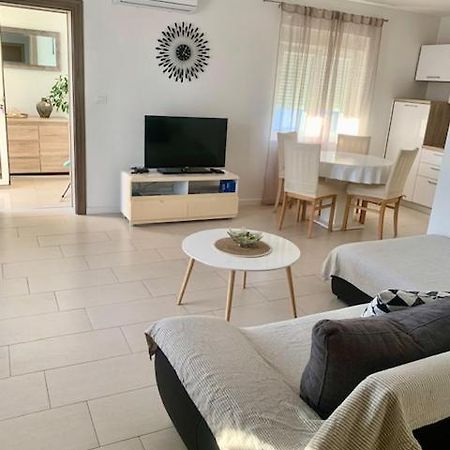 Luxury Apartment Cairos Trogir Exterior photo