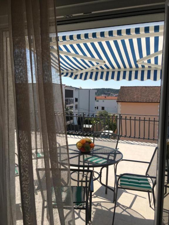 Luxury Apartment Cairos Trogir Exterior photo