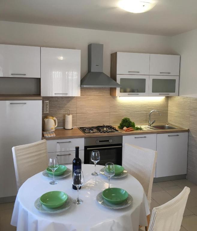 Luxury Apartment Cairos Trogir Exterior photo